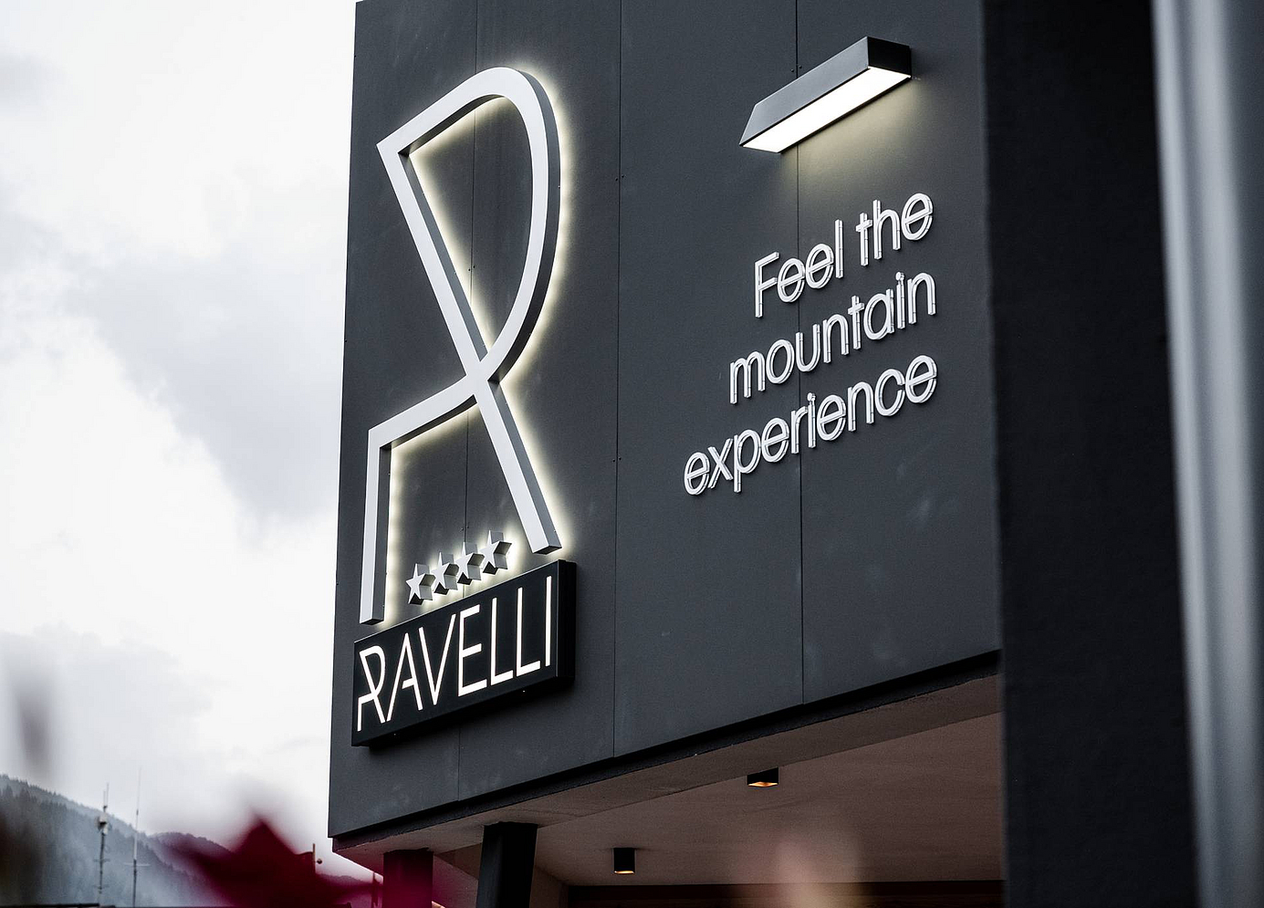 From the restaurant to the four-star hotel Val di Sole From the restaurant to the four-star hotel Val di Sole