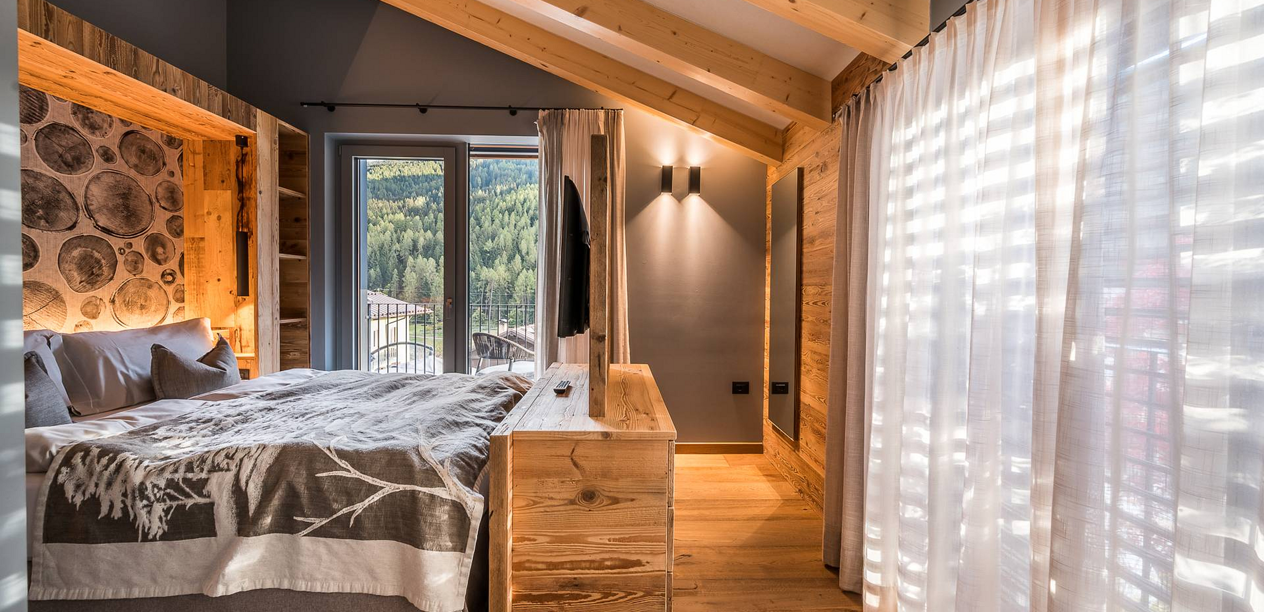 Romantic getaway or family holiday Val di Sole