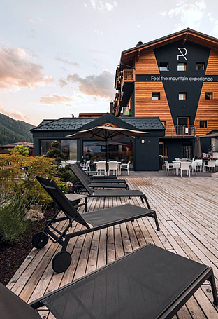 Ravelli Hotel, Trentino, situated in Val di Sole, Italy Ravelli Hotel, Trentino, situated in Val di Sole, Italy