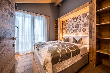 The Ravelli Hotel, Trentino, is the perfect place for those, seeking relaxation, and all of you, who want to collect memories of nature experiences. The Ravelli Hotel, Trentino, is the perfect place for those, seeking relaxation, and all of you, who want to collect memories of nature experiences.
