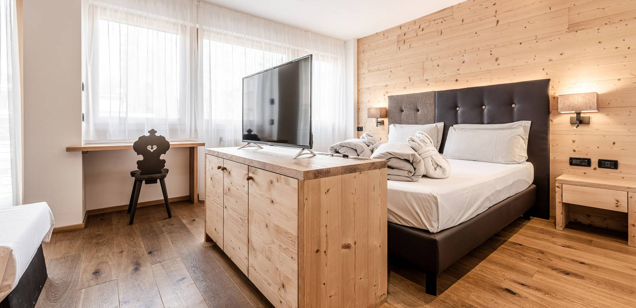 Suites with balcony at the activity hotel, South Tyrol