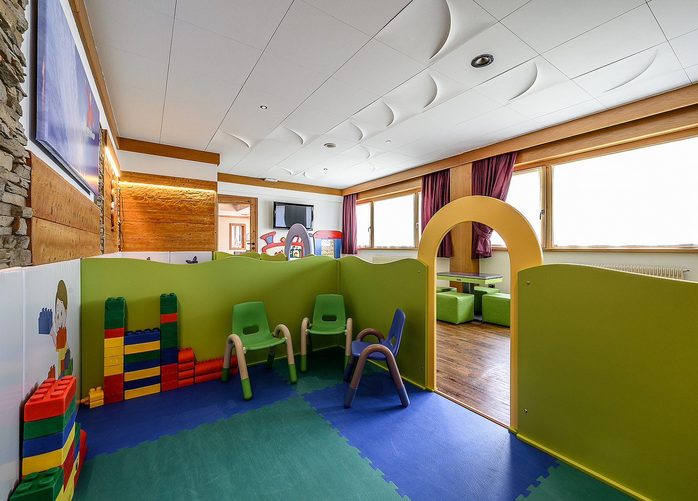 Childcare every day at the Trentino kid-friendly hotel