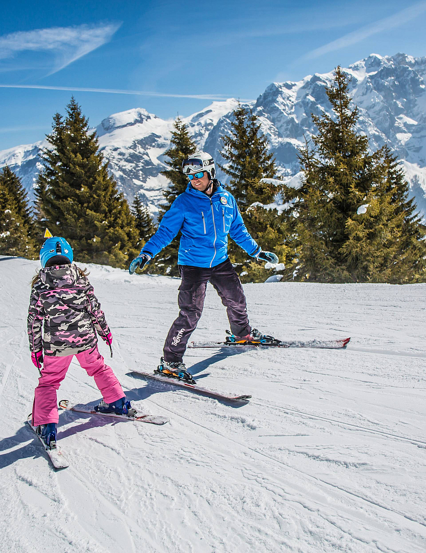 Trentino Kinderhotel - wo Familien sich zuhause fühlen Trentino Kinderhotel - wo Familien sich zuhause fühlen