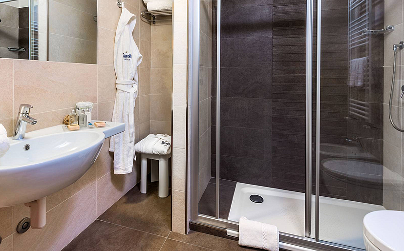 Suite in Albergo a Marilleva, Val di sole